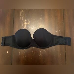 Wacoal black strapless bra, 32DDD